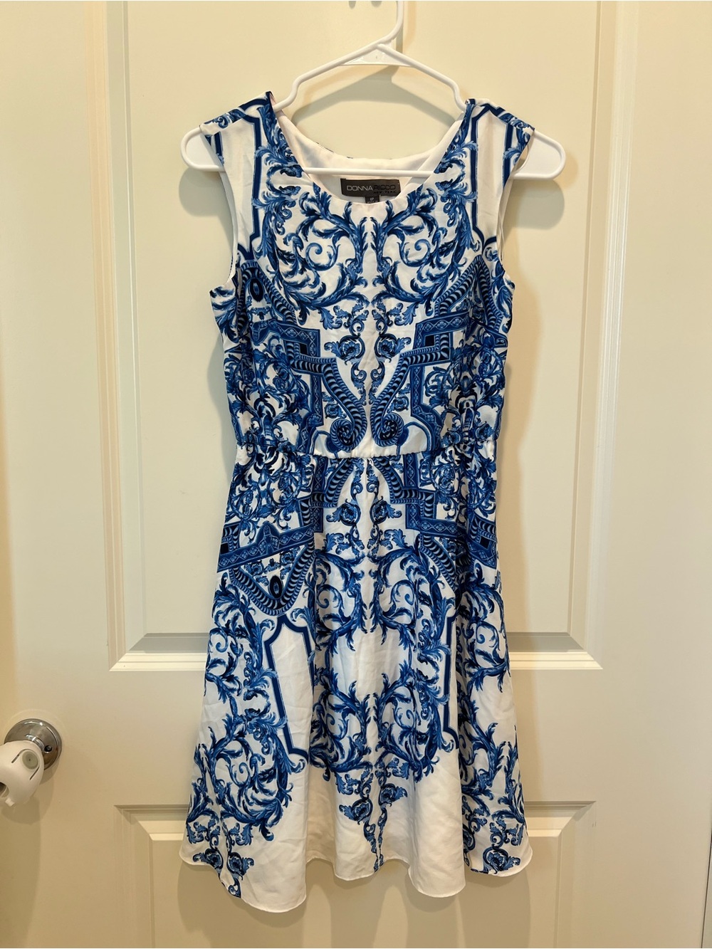 Donna Ricco White Dress with Blue Scroll Print Mini